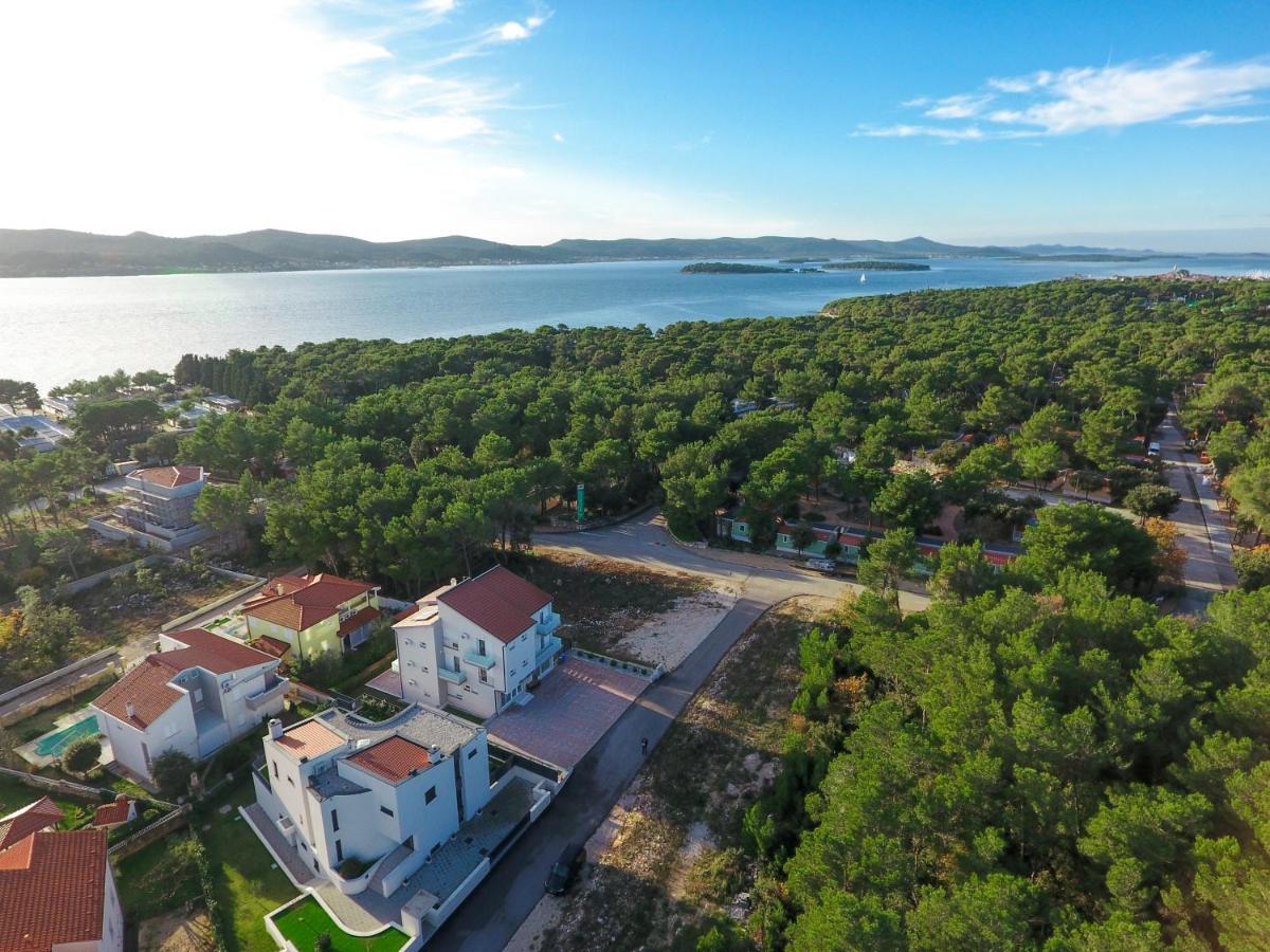 Villa Astoria Biograd Na Moru Esterno foto