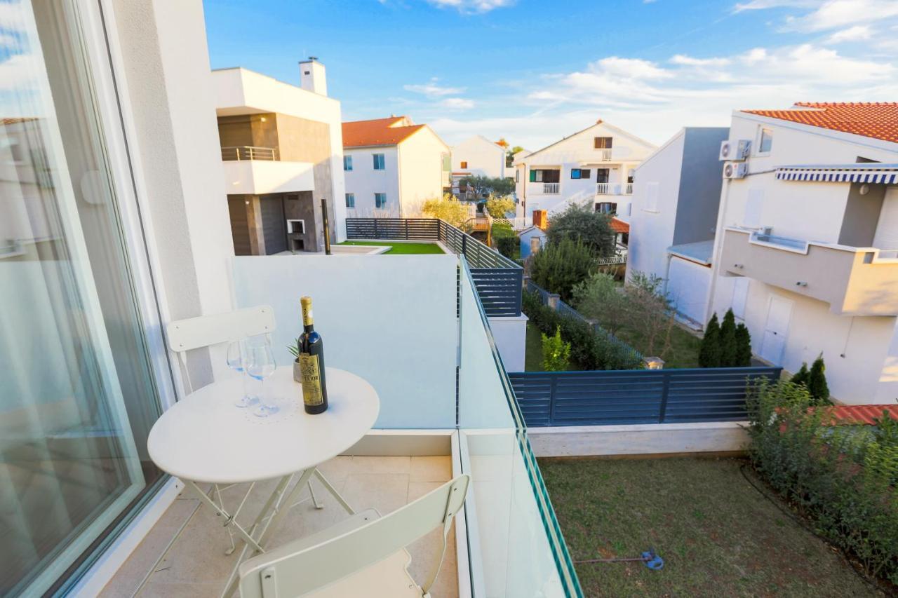 Villa Astoria Biograd Na Moru Esterno foto